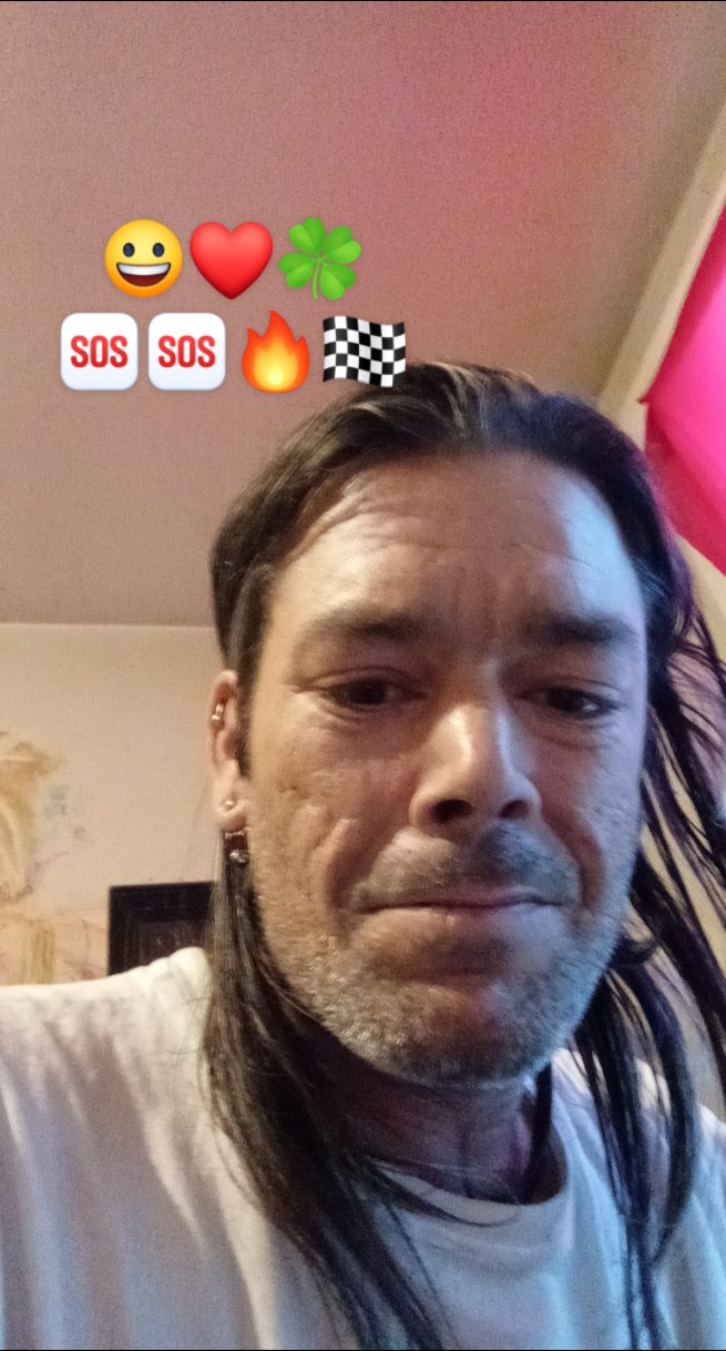 Profil de Lyes, 40 ans, Sex Rencontre à Uebeschi