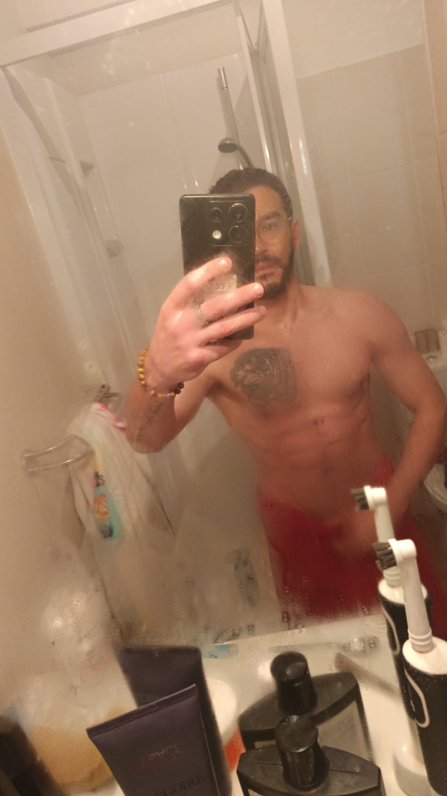 Profil de Mahidine, 33 ans, Sex Rencontre à Ogens