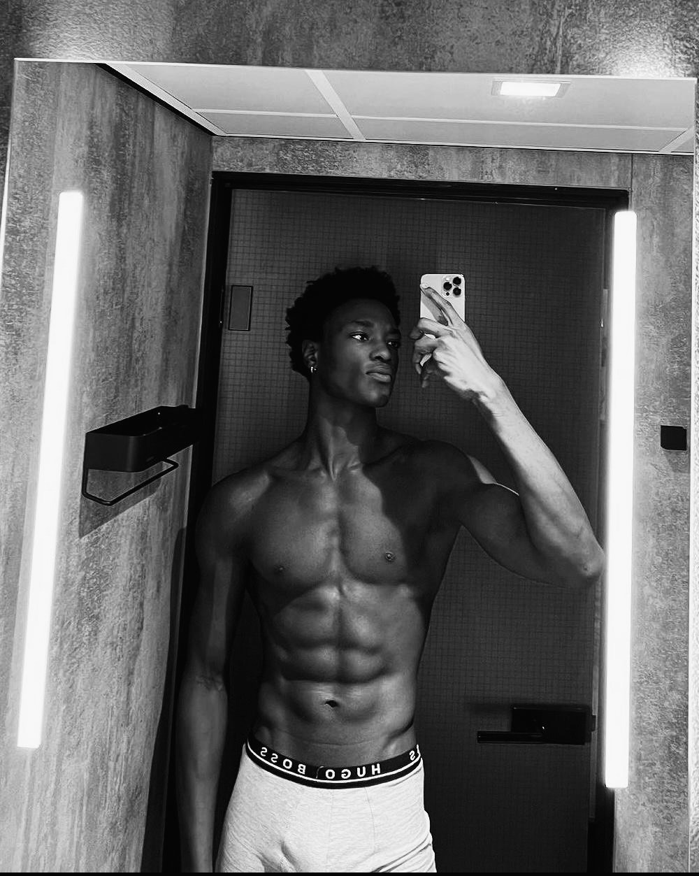 Profil de Yonas, 26 ans, Sex Rencontre à Aeugstertal