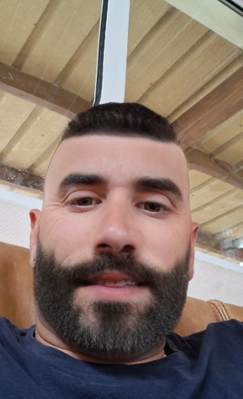 Profil de Alejandro, 40 ans, Sex Rencontre à Pfaffnau