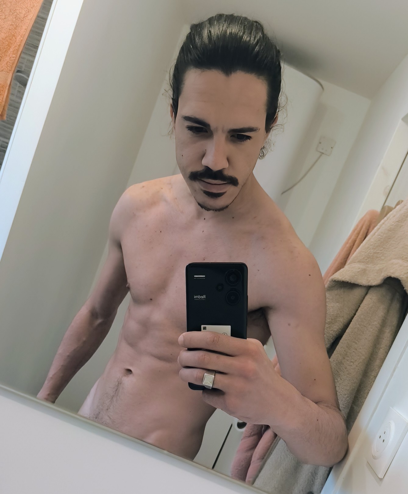 Profil de Noa, 30 ans, Sex Rencontre à Kienberg