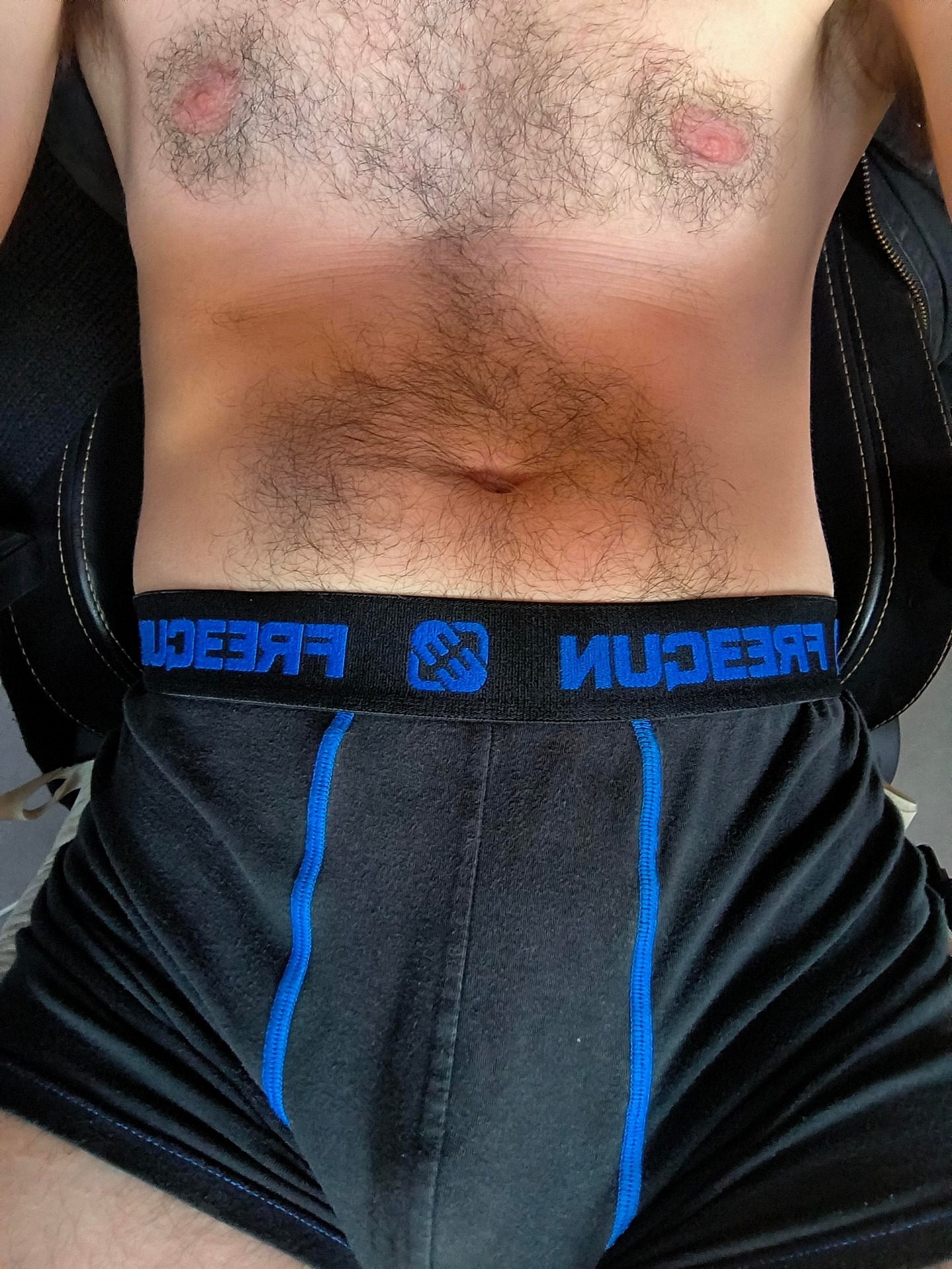 Profil de Giani, 40 ans, Sex Rencontre à Obermutten