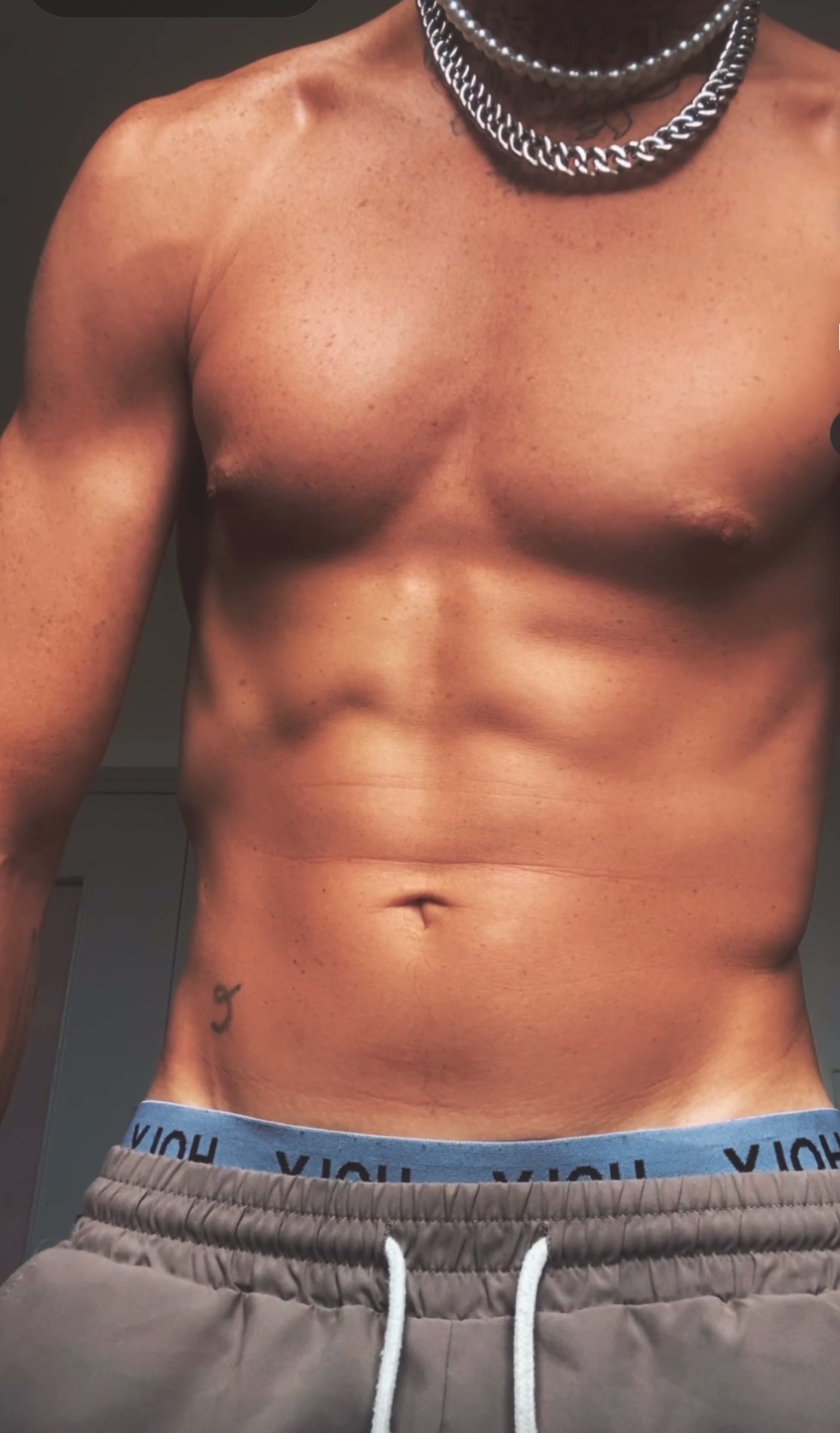 Profil de Laurian, 32 ans, Sex Rencontre à Kirchdorf AG