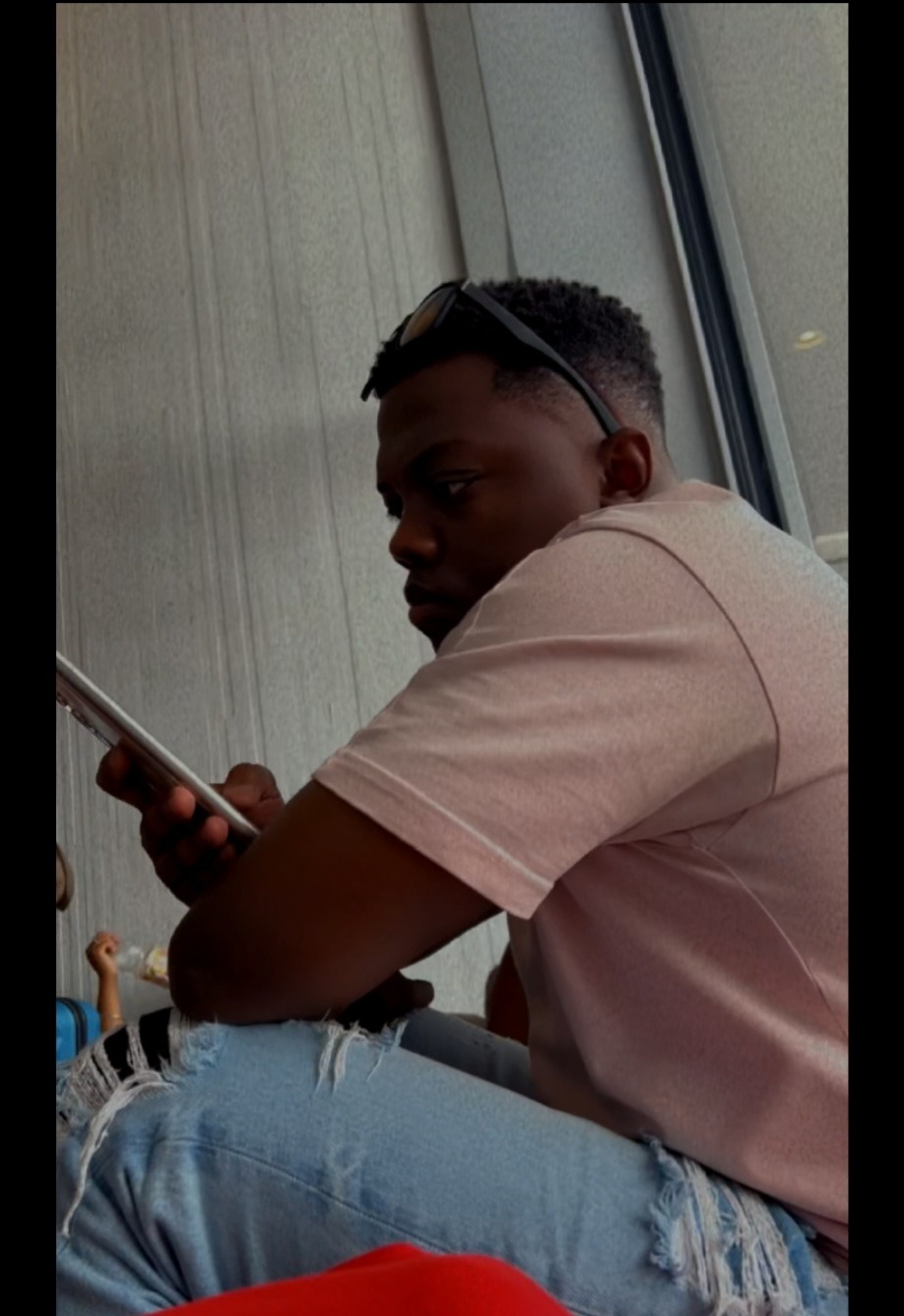Profil de Mikaël, 28 ans, Sex Rencontre à Sergey