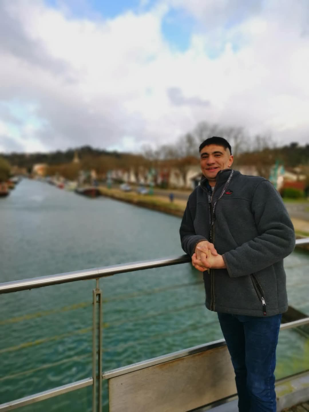 Profil de Sael, 35 ans, Sex Rencontre à Filet