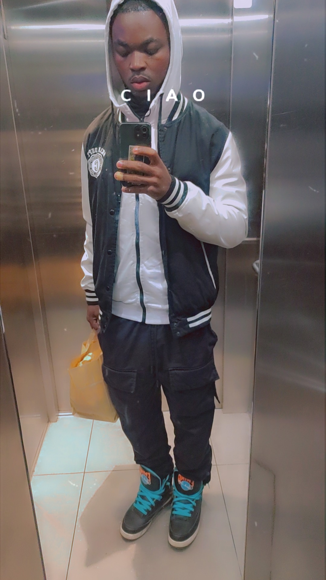 Profil de Heindy, 22 ans, Sex Rencontre à Steinerberg