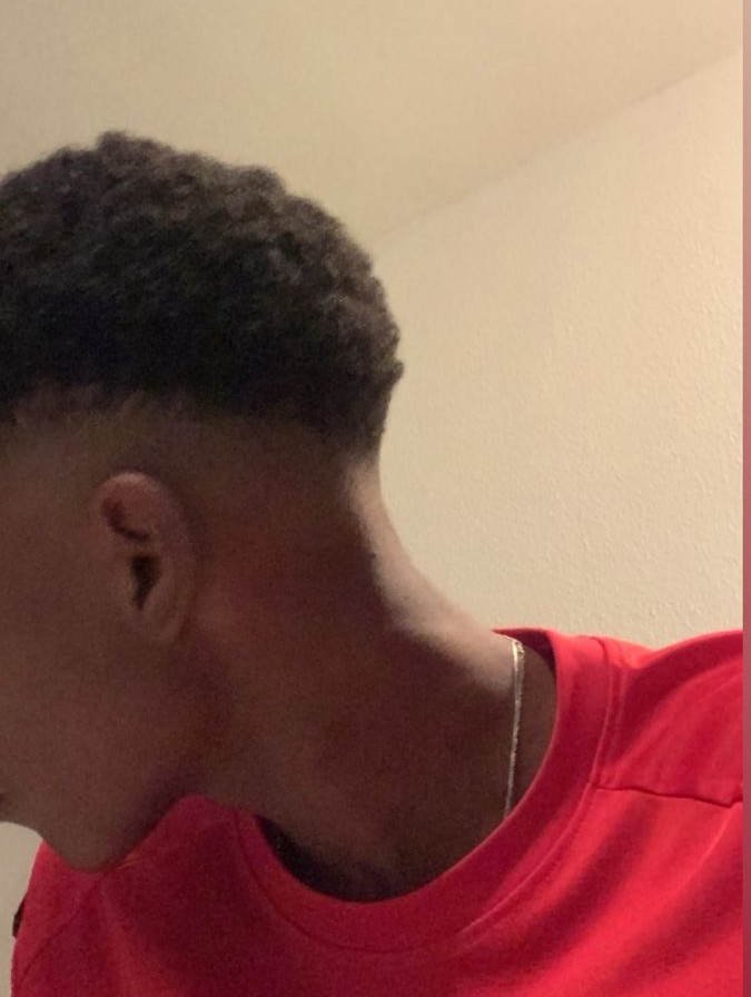 Profil de Saint-yves, 21 ans, Sex Rencontre à Litzirüti