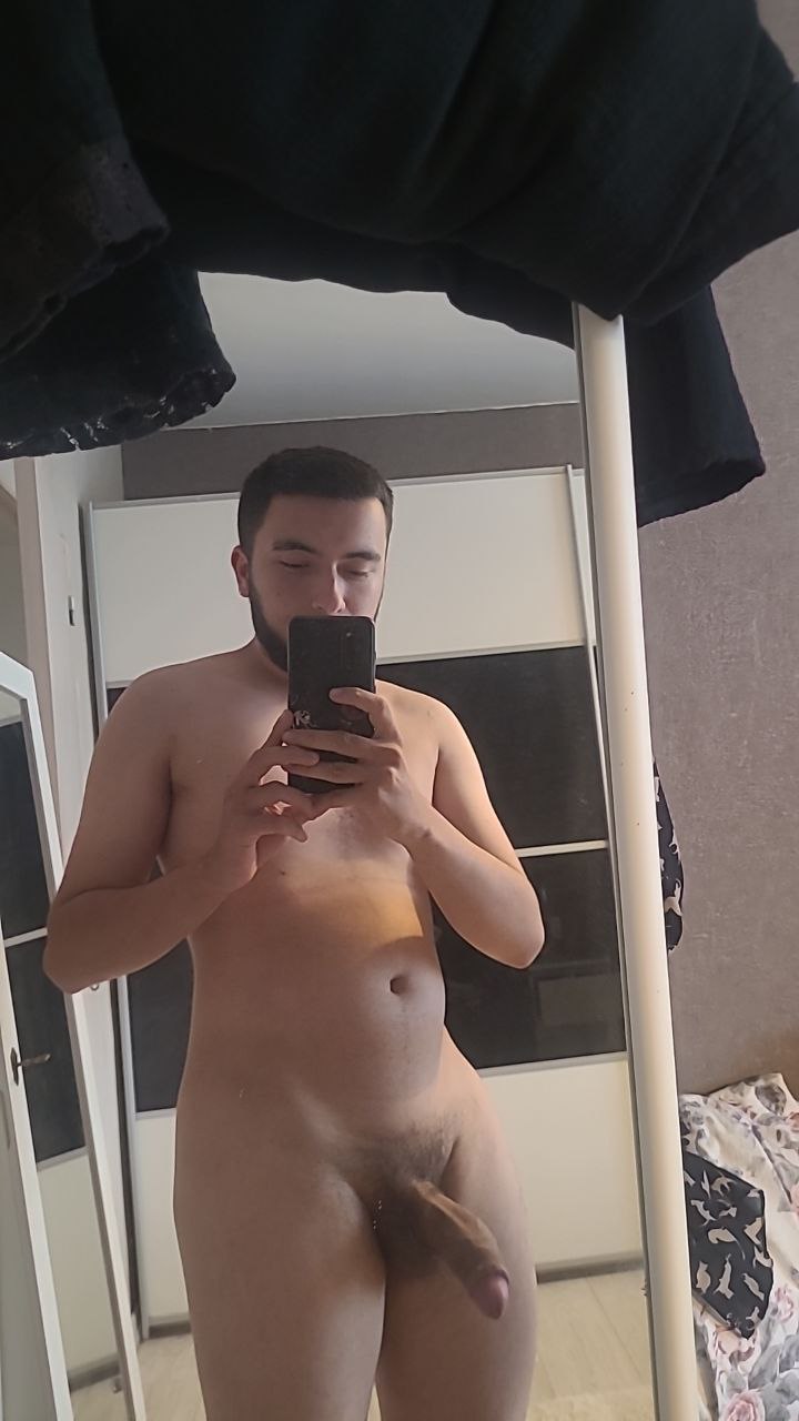 Profil de Ary, 22 ans, Sex Rencontre à Sedrun
