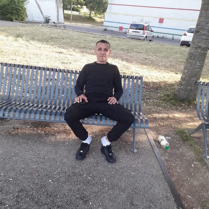 Profil de Dioncounda, 35 ans, Sex Rencontre à Wienacht-Tobel