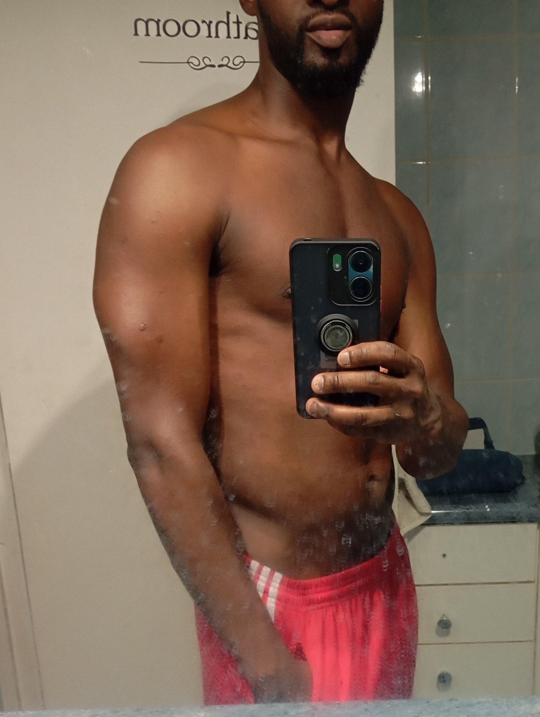 Profil de Marwyn, 29 ans, Sex Rencontre à Court