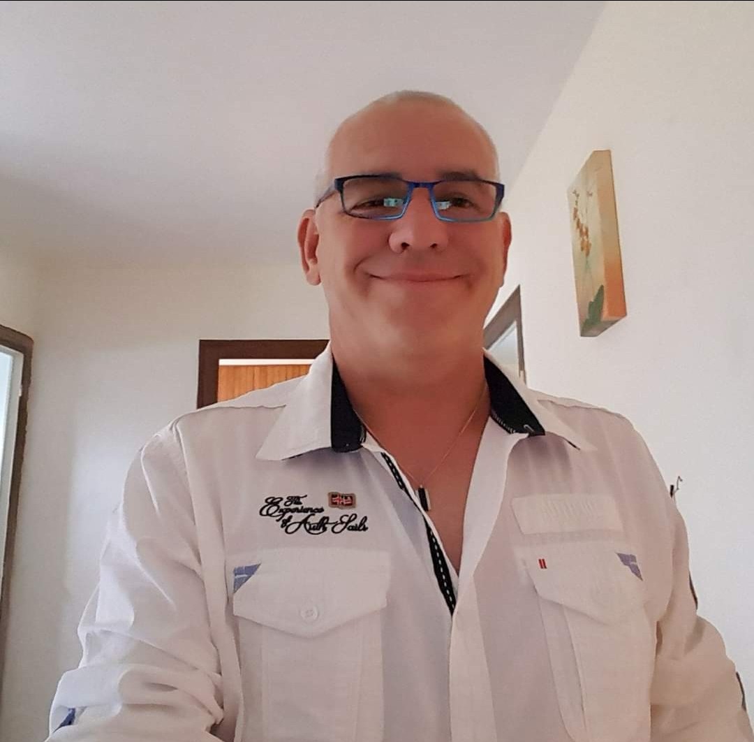 Profil de Okba, 52 ans, Sex Rencontre à Comano