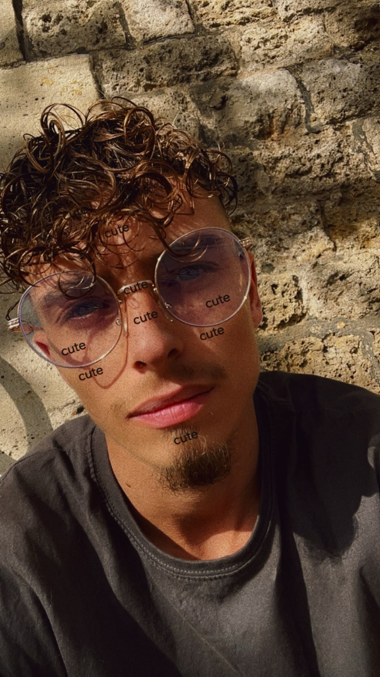 Profil de Anthoine, 26 ans, Sex Rencontre à Scheunen