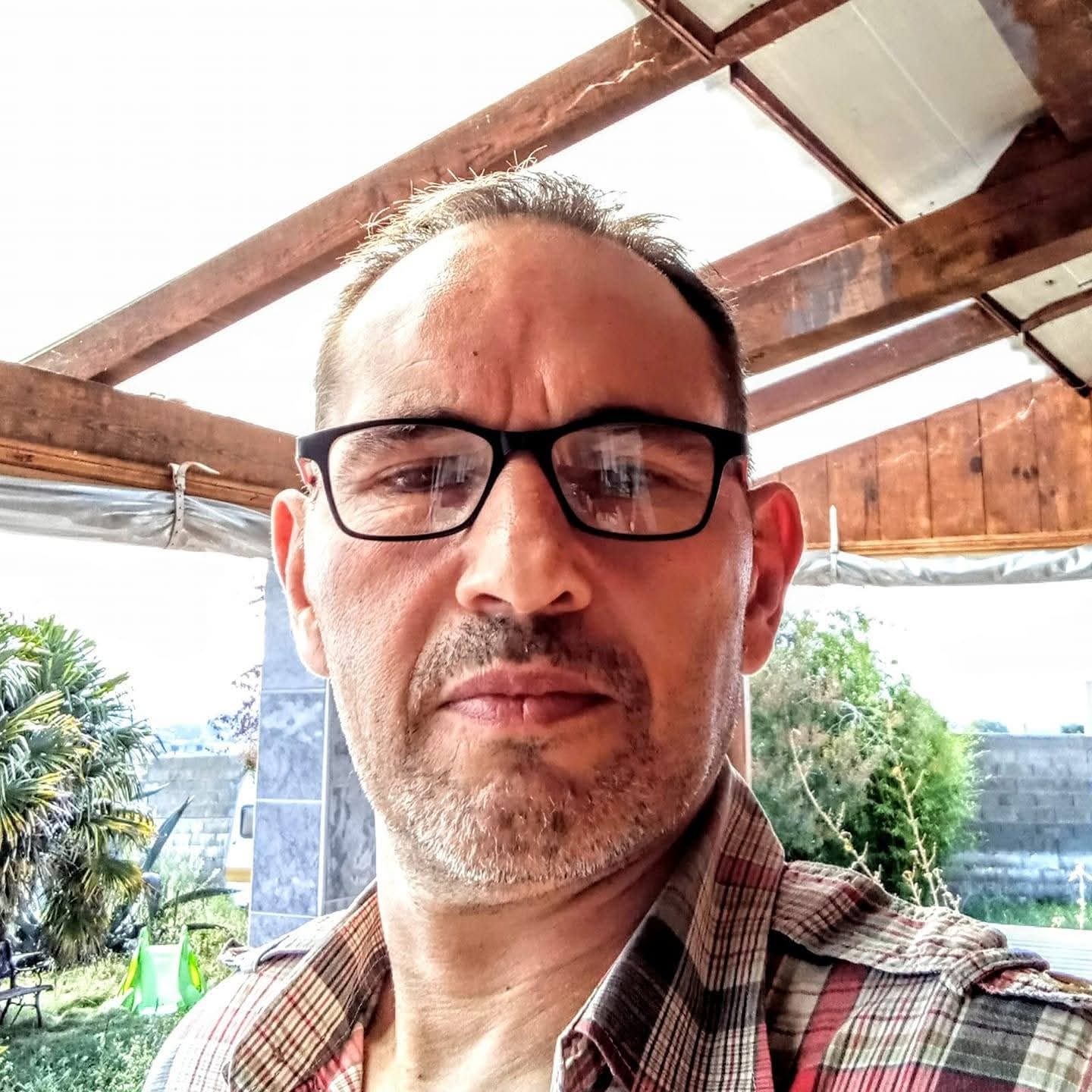 Profil de Jovan, 53 ans, Sex Rencontre à Villars-le-Grand
