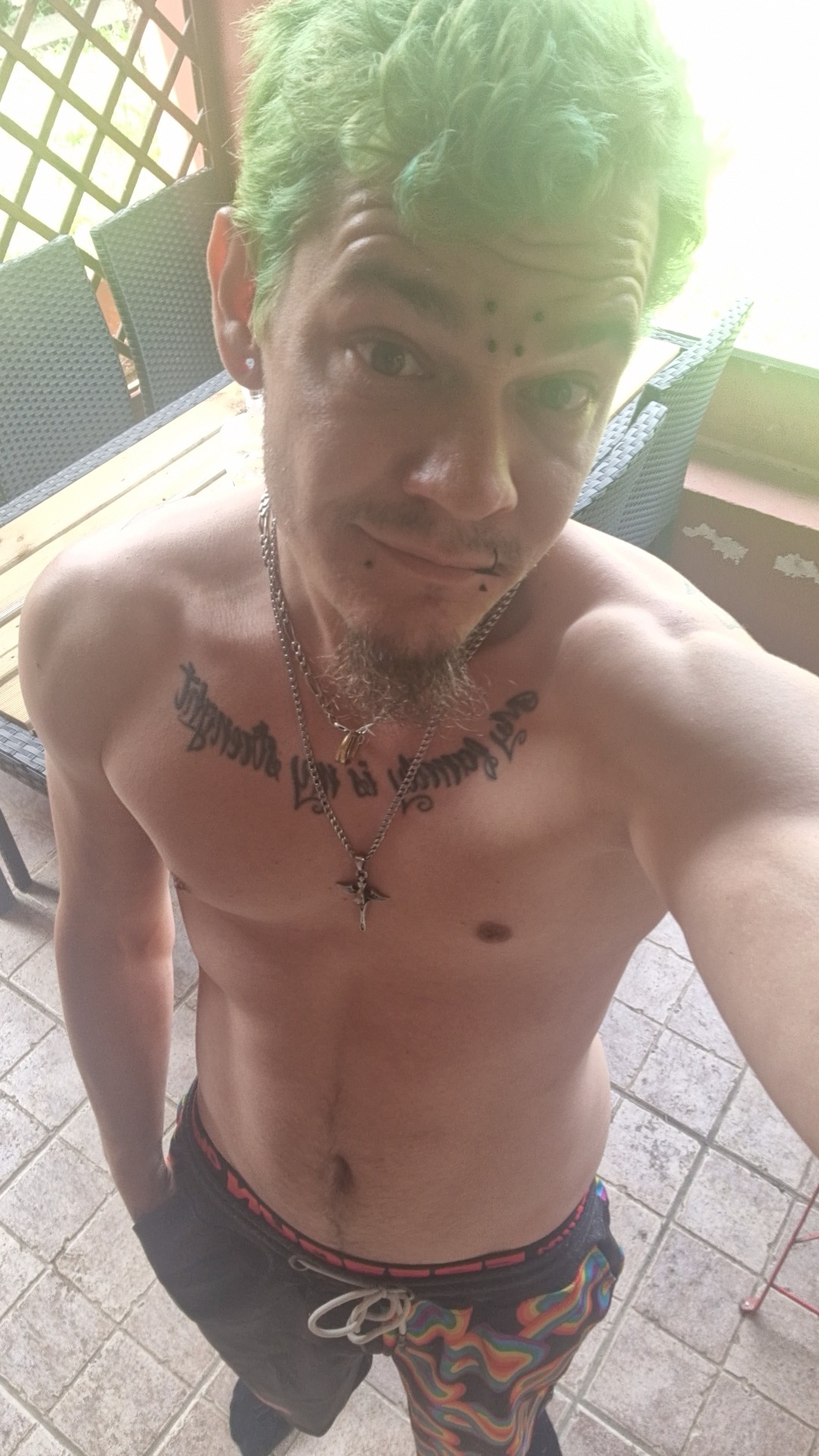 Profil de Emiland, 28 ans, Sex Rencontre à Rebeuvelier