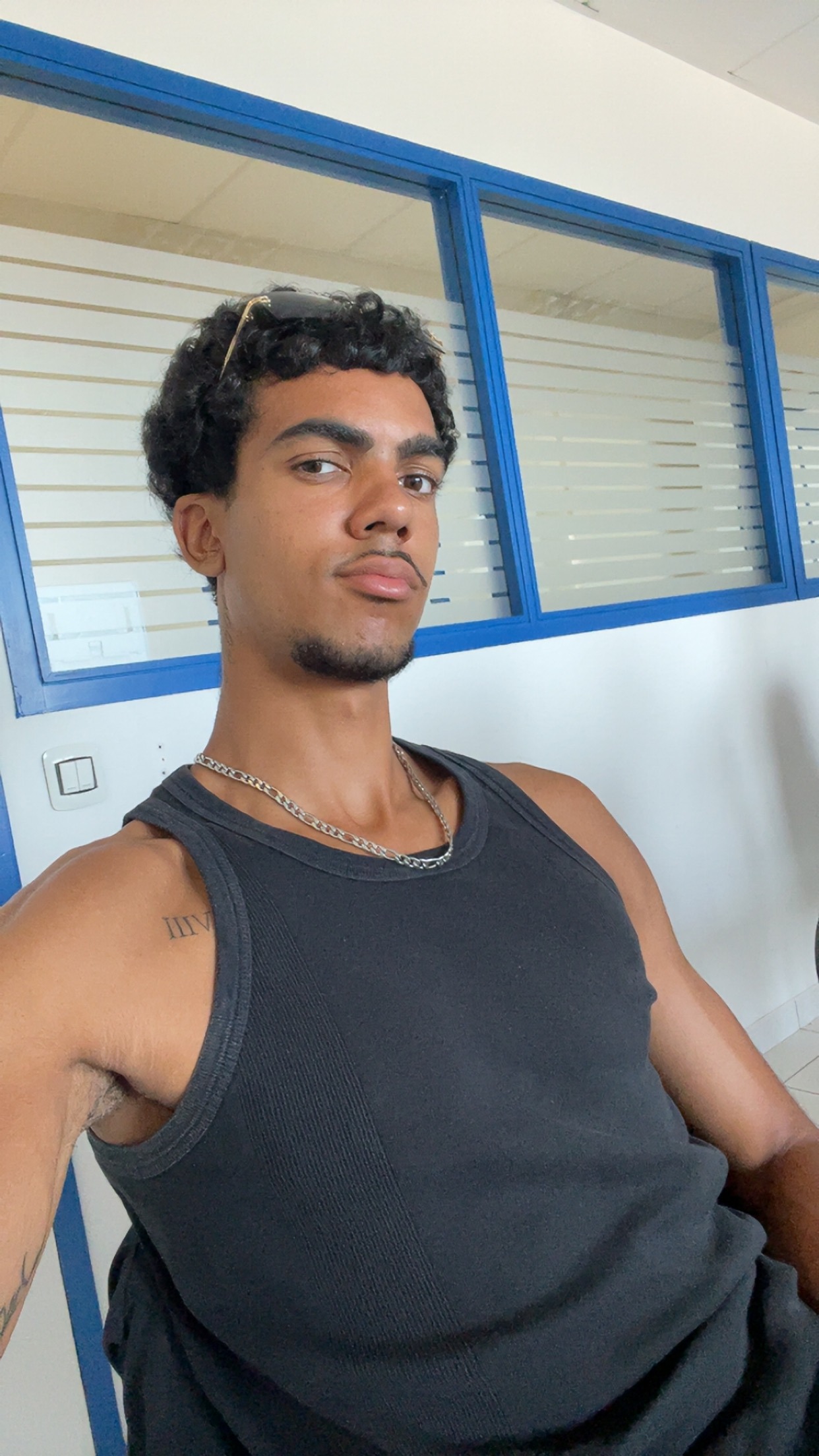Profil de Arlo, 19 ans, Sex Rencontre à Ogens