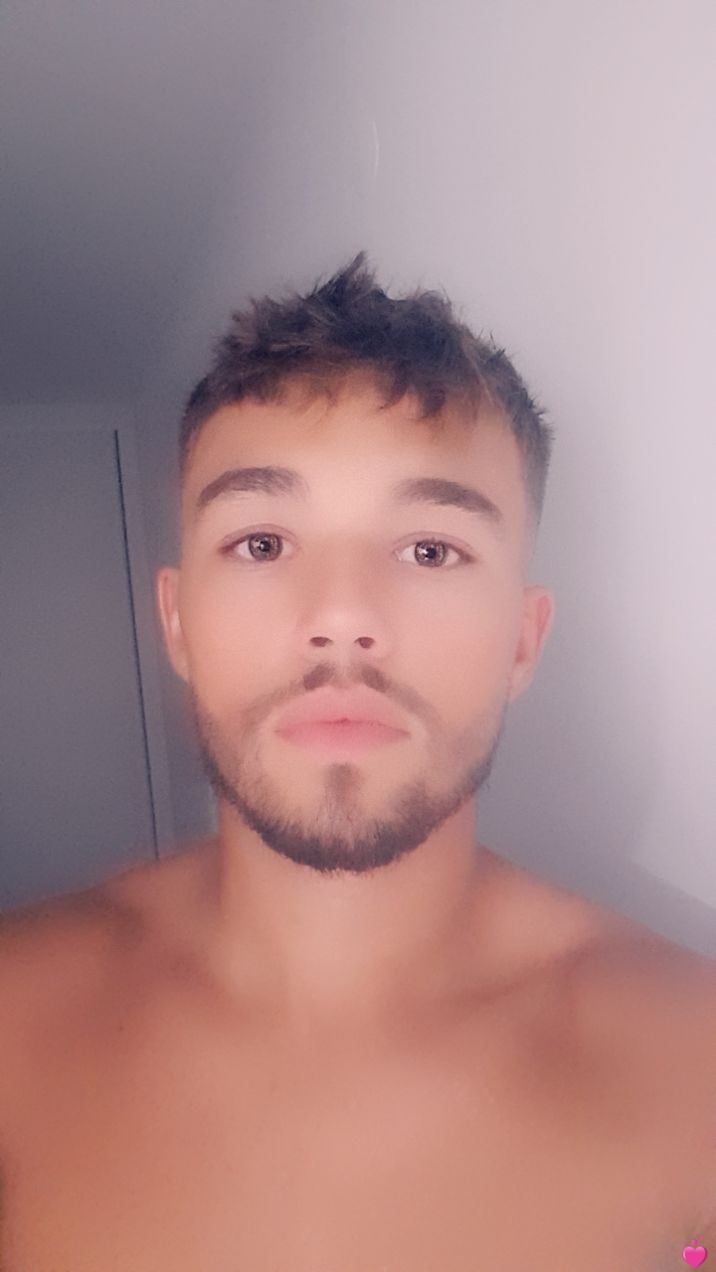 Profil de Jean-guy, 21 ans, Sex Rencontre à Panex